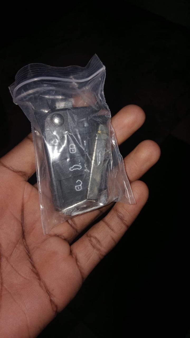 New flip key shell in packaging